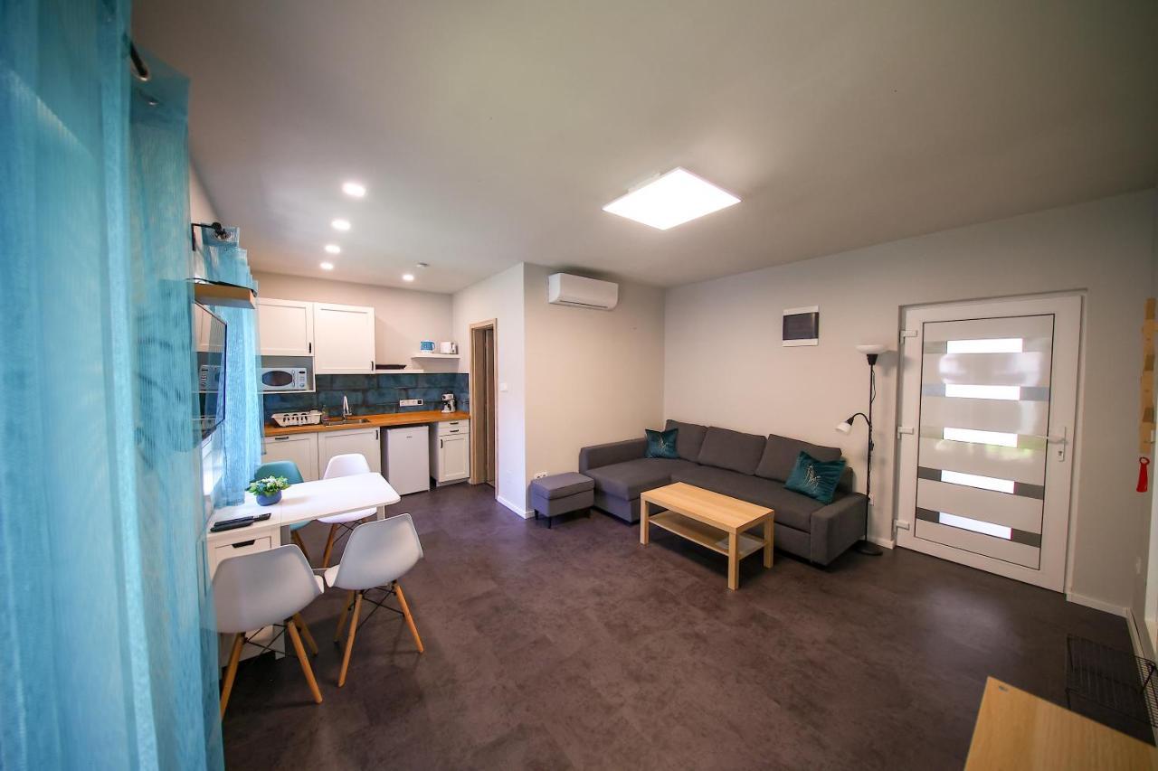 Hori Homes Apartman Шиофок Экстерьер фото